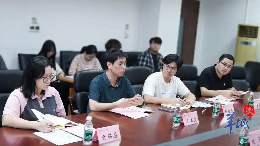 【校企联动1+1】携手共逐数字星河！2025羊城晚报校园招聘首站走进计算机科学与工程学院(图2)