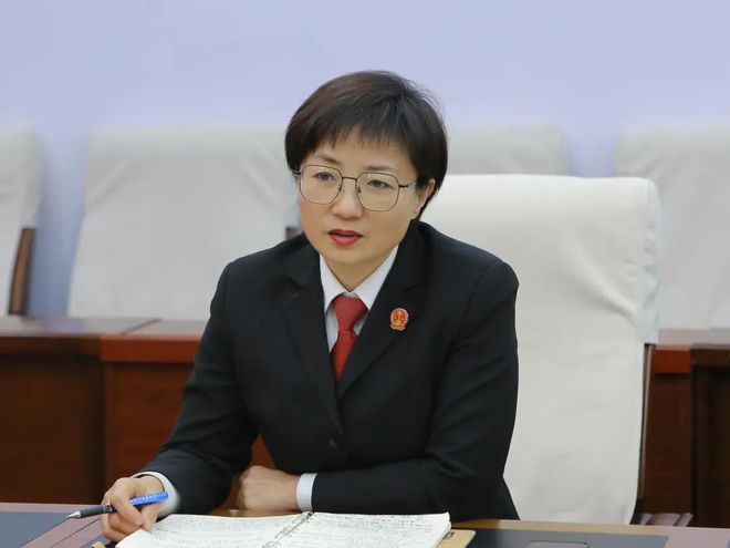 基层动态•东洲区法院立案庭召开2024年度工作总结2025年工作部署会议暨“五评五促五提升”推进会议(图3)