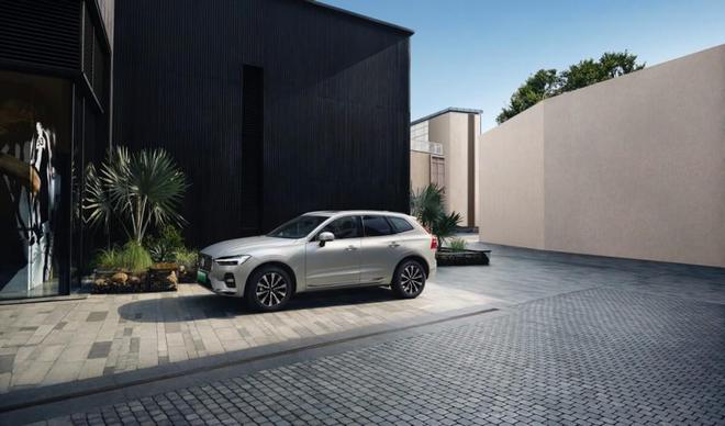 沃尔沃XC60插混：豪华与技术的完美结合引关注(图9)