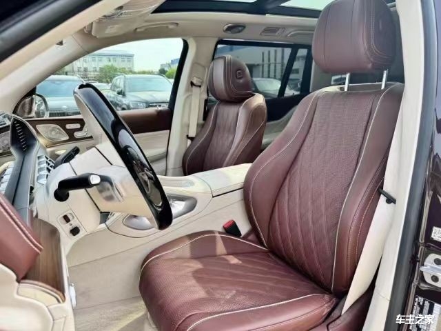 纯进口2024款迈巴赫奔驰GLS600国六现车(图5)