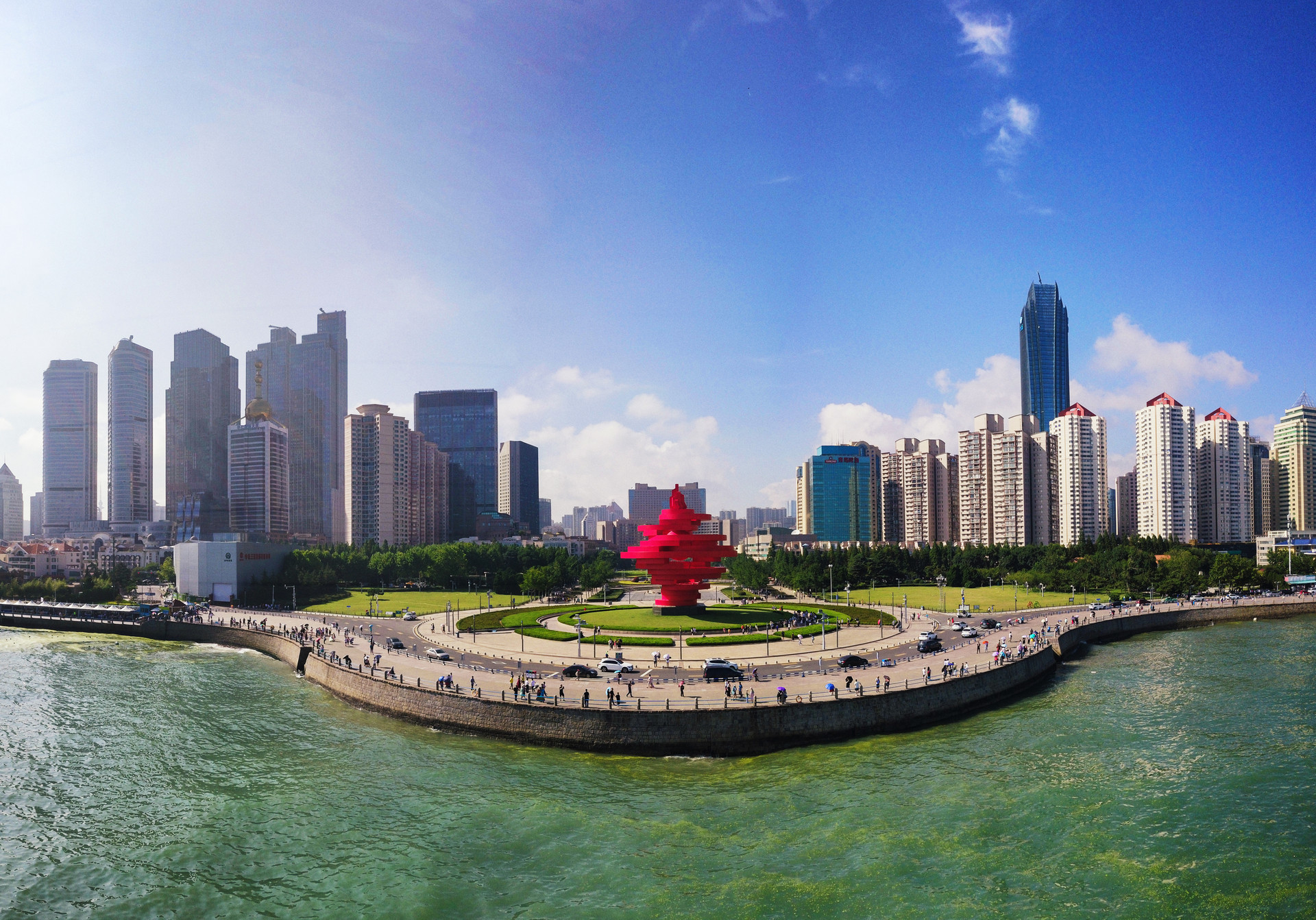 产业加速起势青岛市加速产教才融合培养“芯”人才(图1)