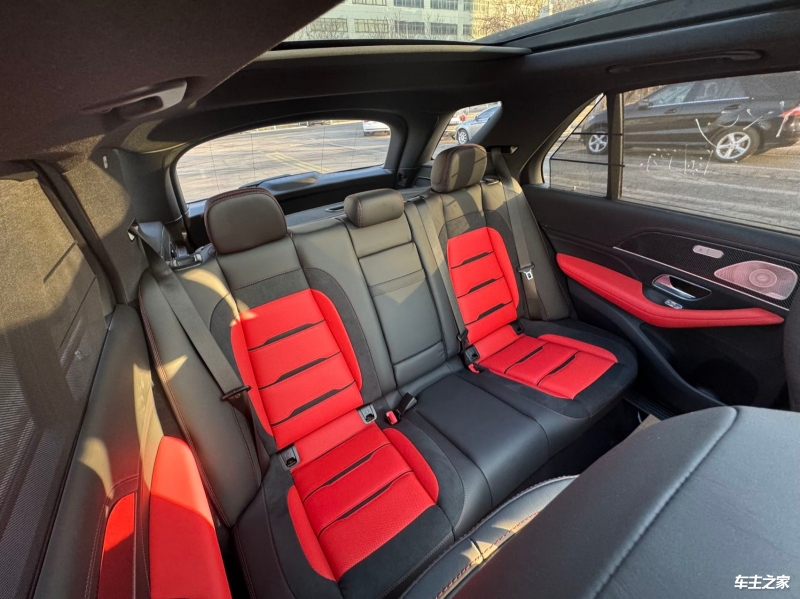 全新奔驰GLE350加版最新参数配置全解售全国(图5)