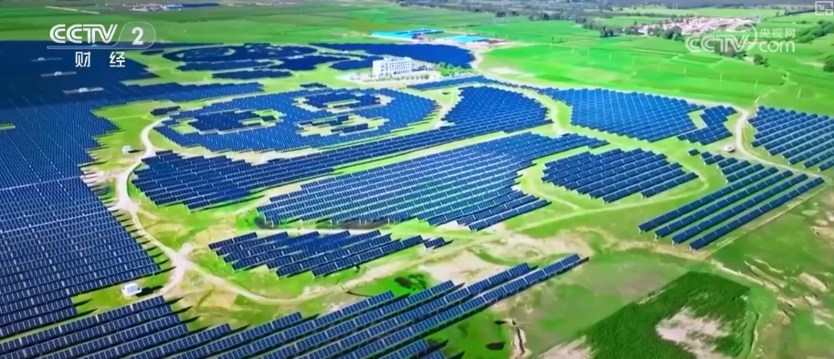 “技术迭代—成本下降—应用爆发”读懂469万亿Token背后中国AI大模型价格优势(图2)