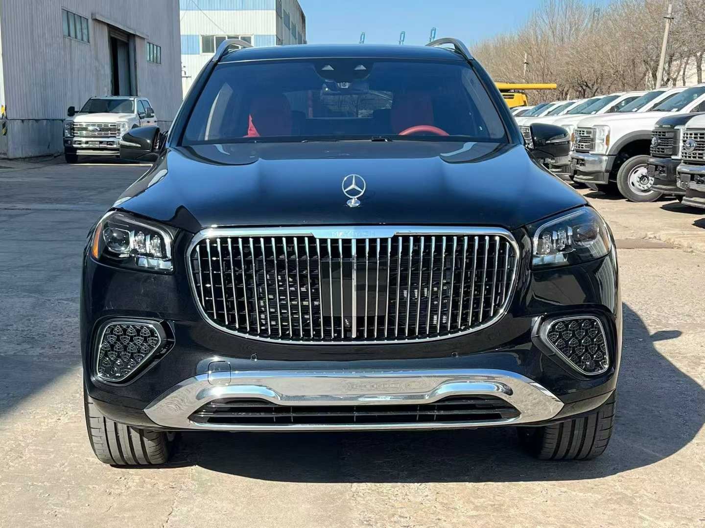 2024款奔驰迈巴赫GLS600争做SUV先锋(图1)