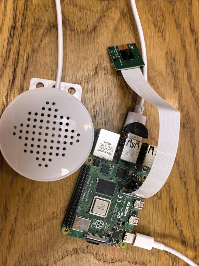 一群复旦青年用一场黑客松作答(图3)