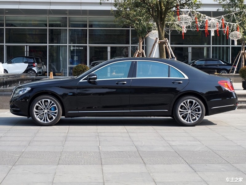 新款奔驰S450eL正式上市售价13083万(图5)
