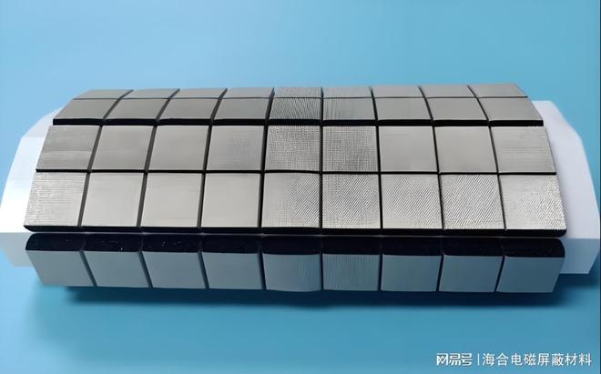 导电泡棉压缩量解析：从技术指标到高价值应用场景的全面透视(图1)